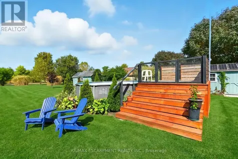 10 Featherstone Avenue Haldimand ON N0A 1P0