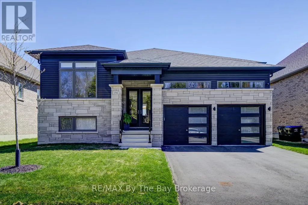194 Mapleside Drive Wasaga Beach ON L9Z 0L4