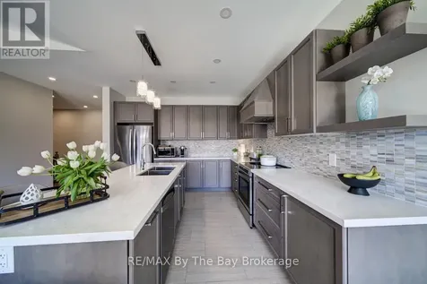 194 Mapleside Drive Wasaga Beach ON L9Z 0L4