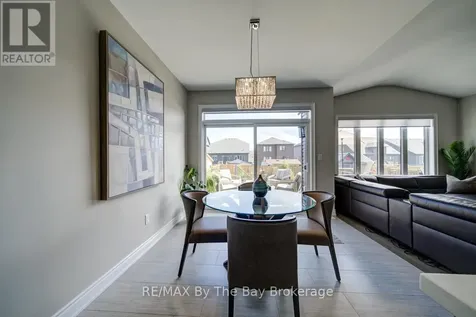 194 Mapleside Drive Wasaga Beach ON L9Z 0L4