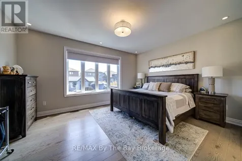 194 Mapleside Drive Wasaga Beach ON L9Z 0L4