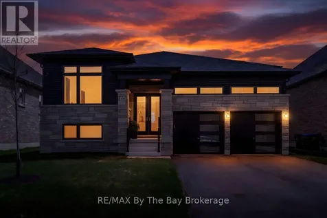 194 Mapleside Drive Wasaga Beach ON L9Z 0L4