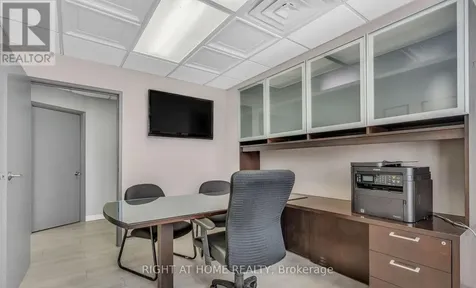 99 Holland Avenue Ottawa ON K1Y 0Y1
