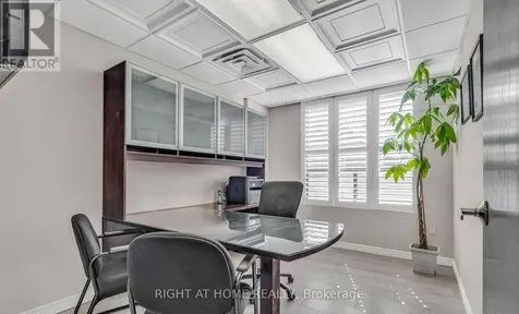 99 Holland Avenue Ottawa ON K1Y 0Y1