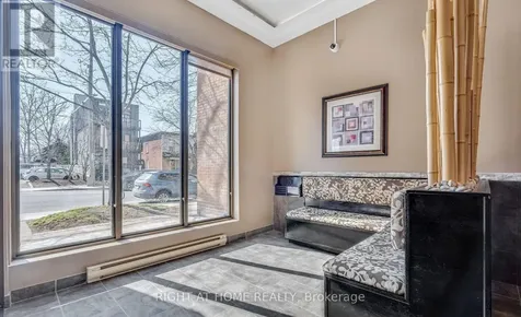 99 Holland Avenue Ottawa ON K1Y 0Y1
