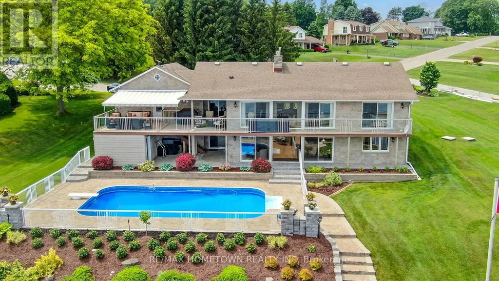 1111 Burnside Drive Augusta ON K6V 5T1