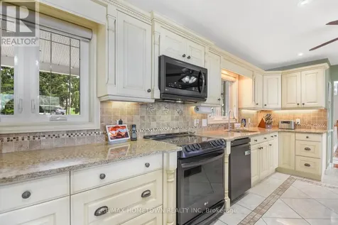 1111 Burnside Drive Augusta ON K6V 5T1