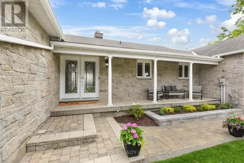 1111 Burnside Drive Augusta ON K6V 5T1