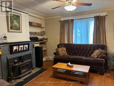 255 First Street Gananoque ON K7G 2J3