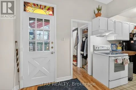 84 James Street Ottawa ON K1R 5M3