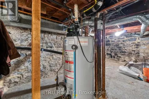 84 James Street Ottawa ON K1R 5M3
