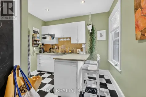 84 James Street Ottawa ON K1R 5M3