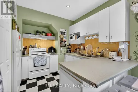 84 James Street Ottawa ON K1R 5M3