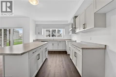 1034 Kraft Road North Fort Erie ON L2A 0H3