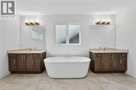 1034 Kraft Road North Fort Erie ON L2A 0H3