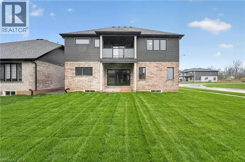 1034 Kraft Road North Fort Erie ON L2A 0H3