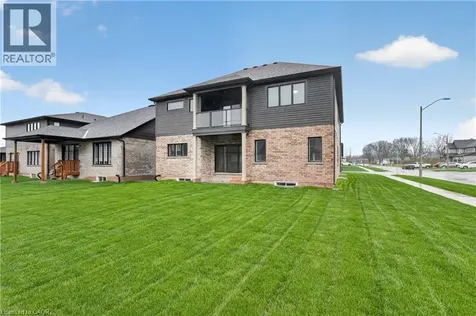 1034 Kraft Road North Fort Erie ON L2A 0H3