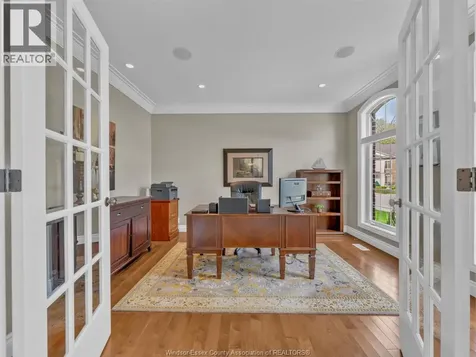 389 Bel Air Circle Lakeshore ON N8N 5H4