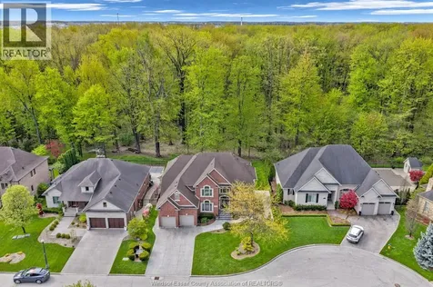 389 Bel Air Circle Lakeshore ON N8N 5H4
