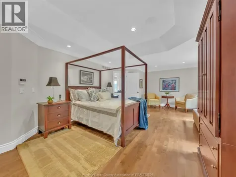 389 Bel Air Circle Lakeshore ON N8N 5H4