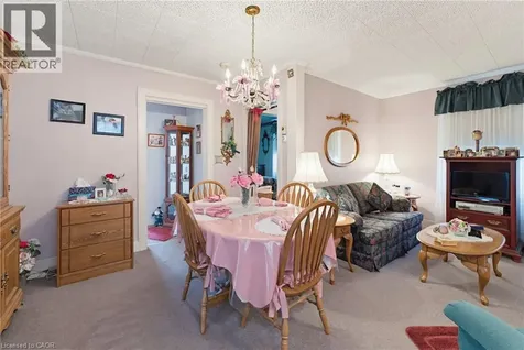 111 Sydenham Street Dundas ON L9H 2V5