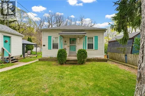 111 Sydenham Street Dundas ON L9H 2V5
