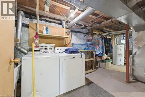 111 Sydenham Street Dundas ON L9H 2V5