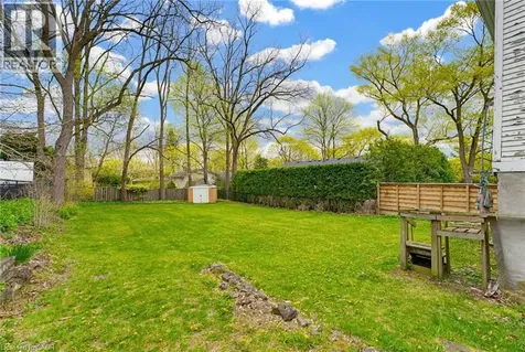 111 Sydenham Street Dundas ON L9H 2V5