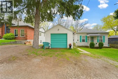 111 Sydenham Street Dundas ON L9H 2V5