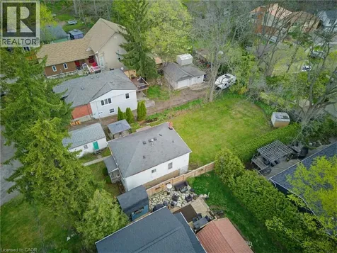 111 Sydenham Street Dundas ON L9H 2V5