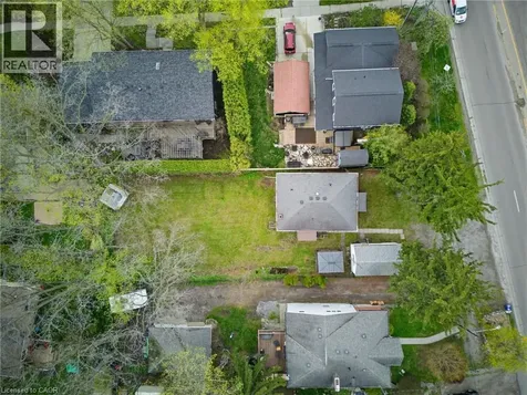 111 Sydenham Street Dundas ON L9H 2V5