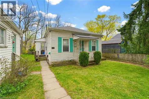 111 Sydenham Street Dundas ON L9H 2V5