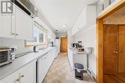 75 Regent Street Sudbury ON P3C 4B9