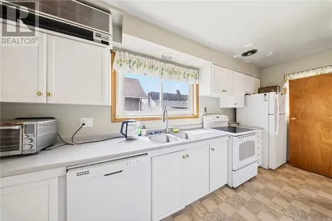75 Regent Street Sudbury ON P3C 4B9