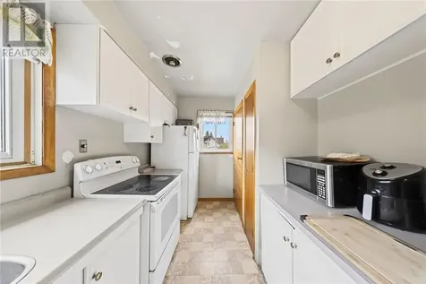 75 Regent Street Sudbury ON P3C 4B9