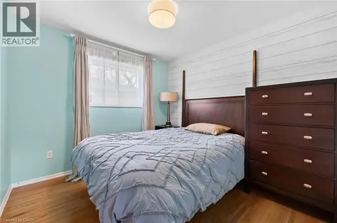 42 Atwater Crescent Hamilton ON L9C 2E7