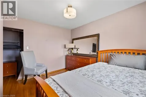 42 Atwater Crescent Hamilton ON L9C 2E7
