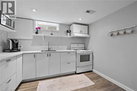 42 Atwater Crescent Hamilton ON L9C 2E7
