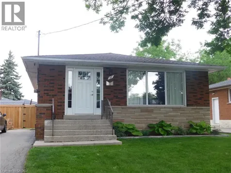 42 Atwater Crescent Hamilton ON L9C 2E7