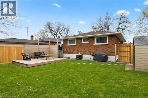 42 Atwater Crescent Hamilton ON L9C 2E7