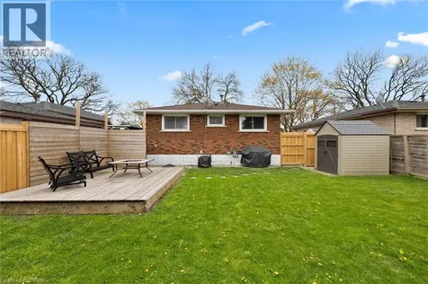 42 Atwater Crescent Hamilton ON L9C 2E7
