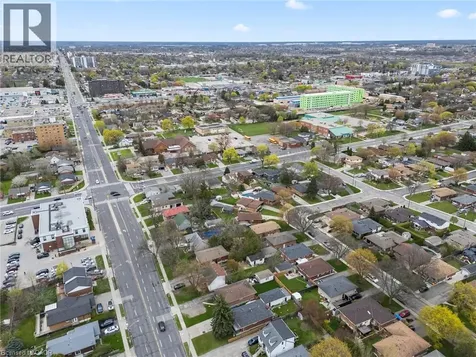 42 Atwater Crescent Hamilton ON L9C 2E7