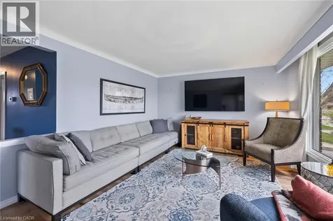 42 Atwater Crescent Hamilton ON L9C 2E7