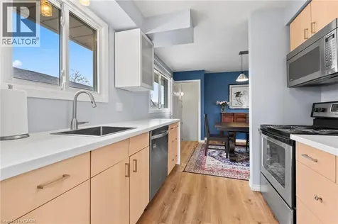42 Atwater Crescent Hamilton ON L9C 2E7