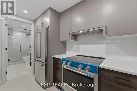 512 Roosevelt Avenue Ottawa ON K2A 1Z8