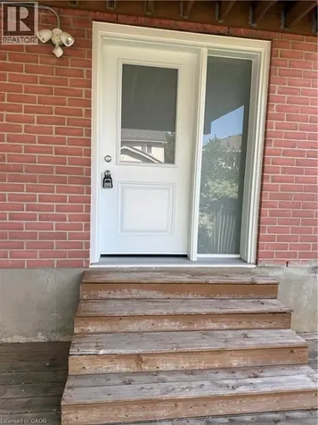 67 Hollyridge Crescent Kitchener ON N2N 3L9