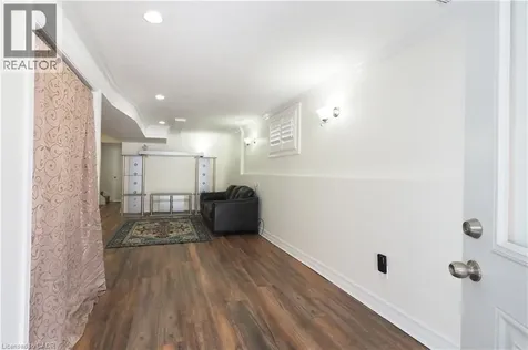 67 Hollyridge Crescent Kitchener ON N2N 3L9