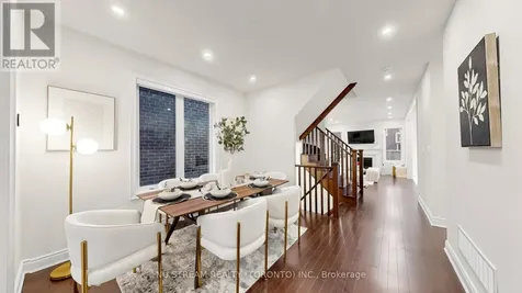 89 Hartney Drive Richmond Hill ON L4S 0K5