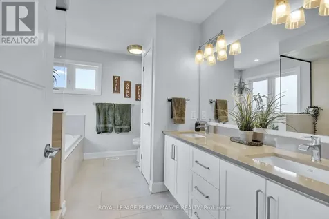 643 Parkview Terrace Russell ON K4R 0C6