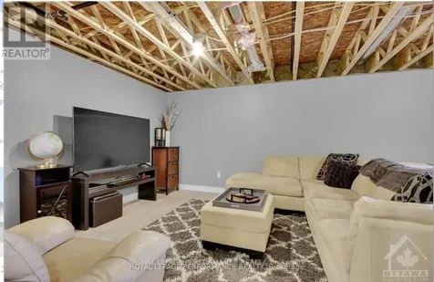 643 Parkview Terrace Russell ON K4R 0C6